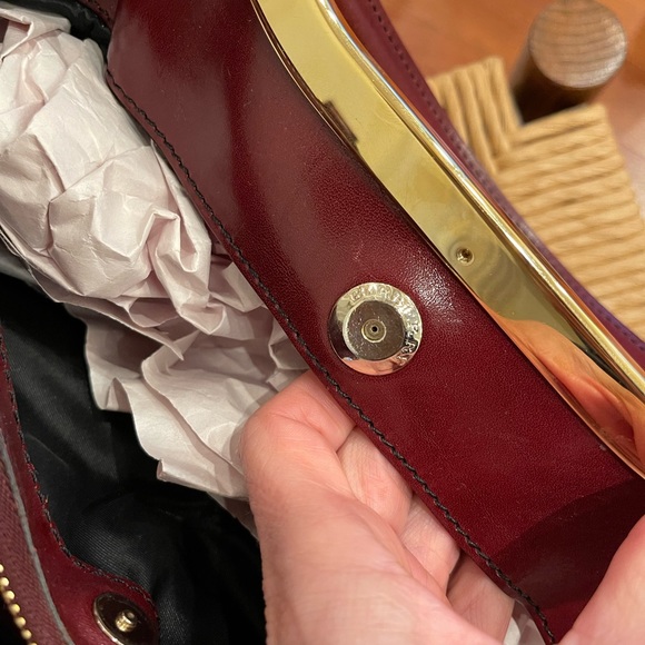 BURBERRY CALF LEATHER TOP HANDLE SATCHEL. Rich and unique Cabernet color - Picture 6 of 10